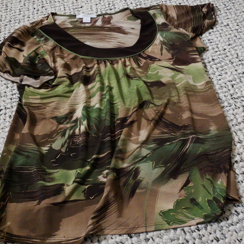 Dress barn top